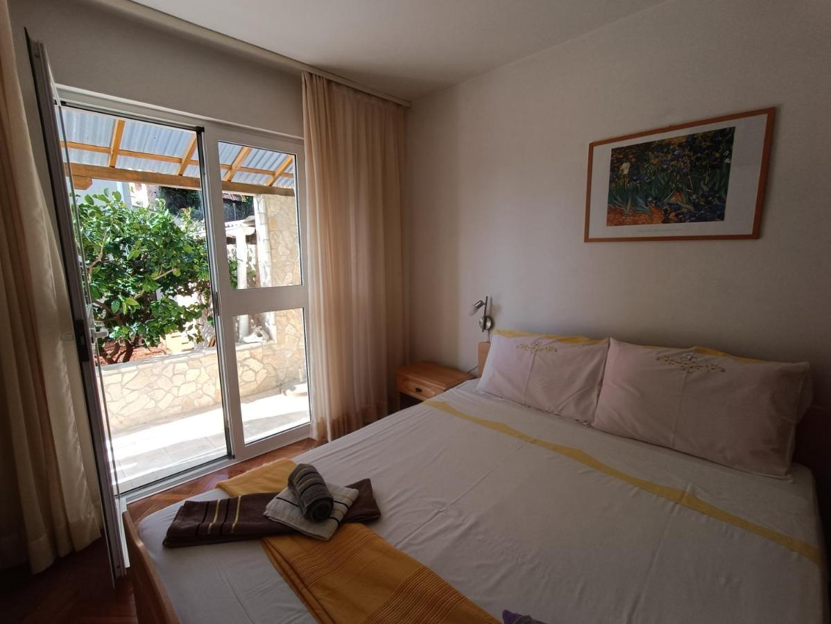 Rooms Rita Црес Экстерьер фото